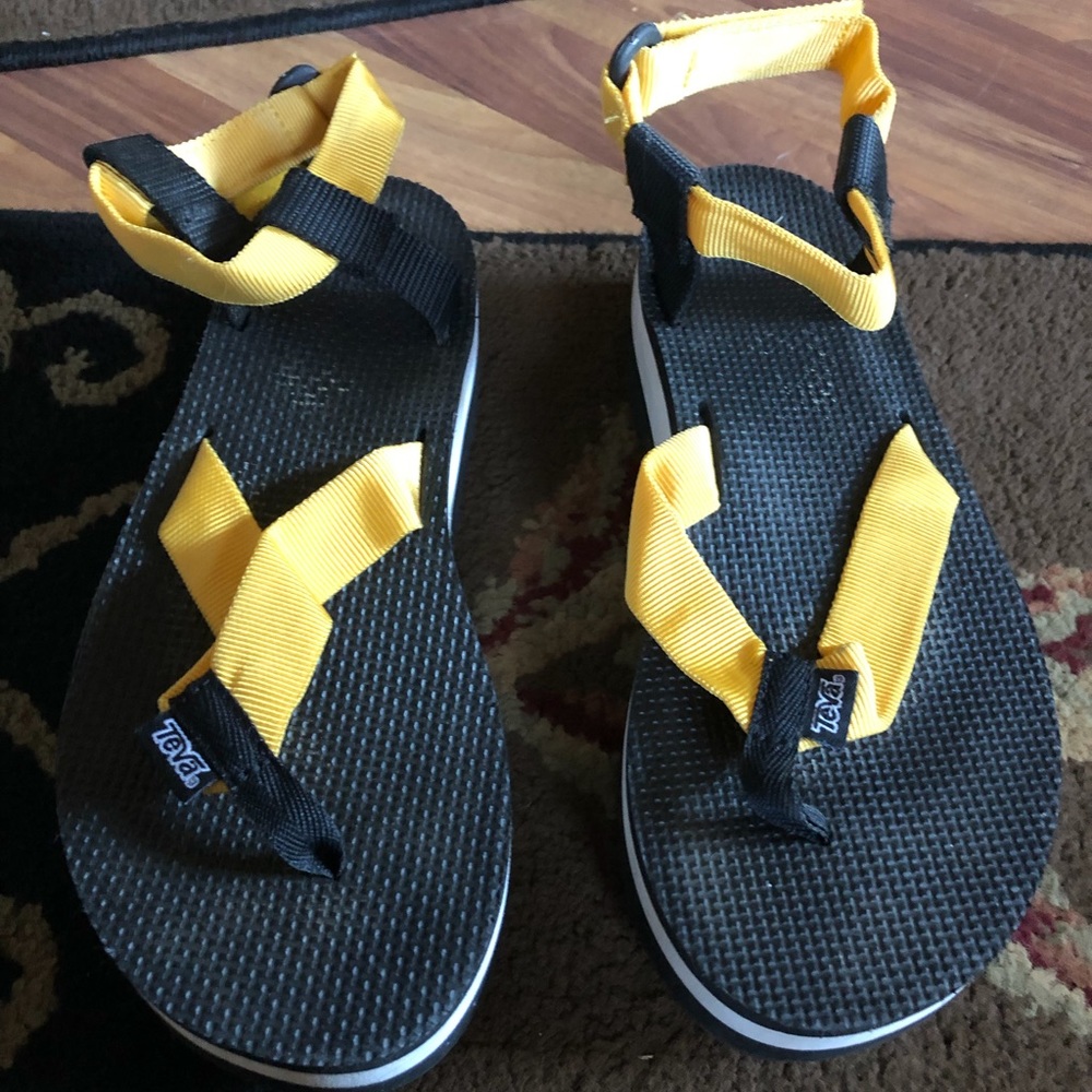 Teva wedge Sandler’s